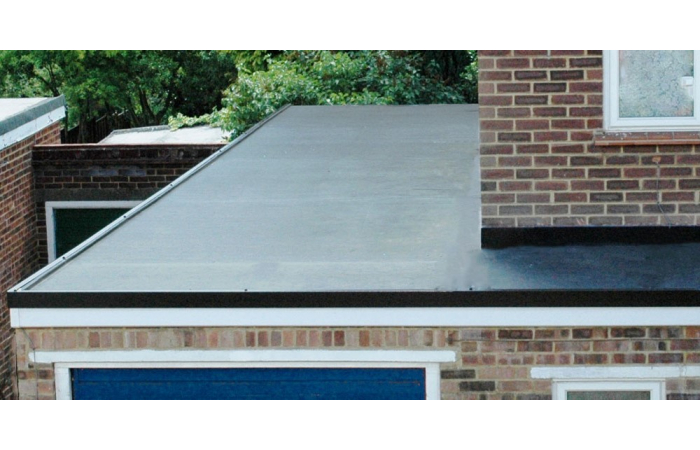 How to Deal with Flat Roof Leaks