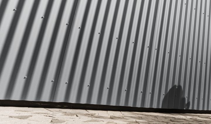 Steel Corrugated Roofing Sheet (13.5/3) - Polyester Paint Coated - 0.5mm / 0.7mm Steel Corrugated Roofing Sheet (13.5/3) - Polyester Paint Coated - 0.5mm / 0.7mm