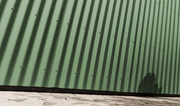 Steel Corrugated Roofing Sheet (13.5/3) - Polyester Paint Coated - 0.5mm / 0.7mm Steel Corrugated Roofing Sheet (13.5/3) - Polyester Paint Coated - 0.5mm / 0.7mm
