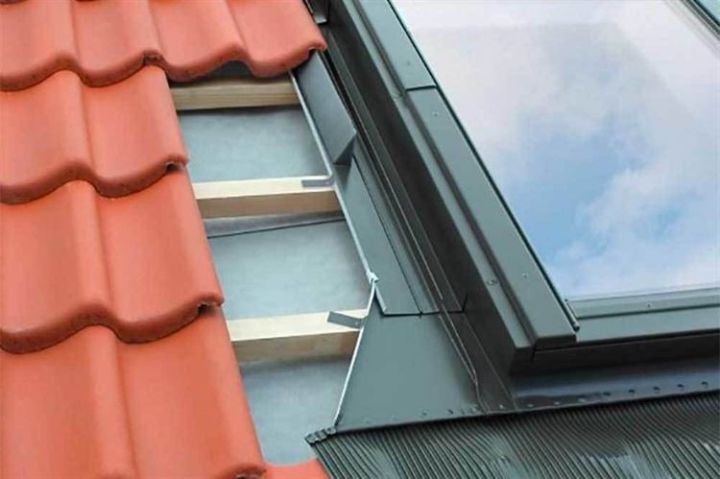Fakro Pitched Roof Window Flashing Fakro Pitched Roof Window Flashing