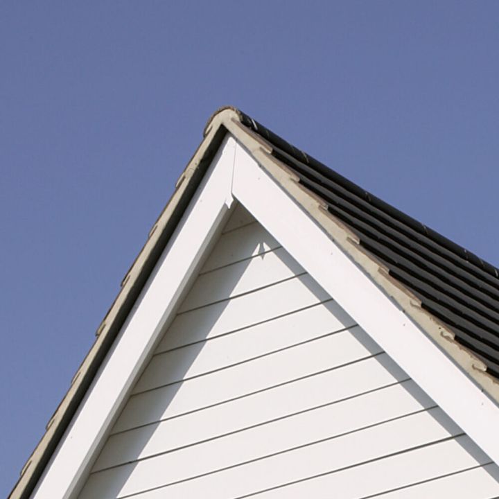 The plain UPVC fascia board in use The plain UPVC fascia board in use