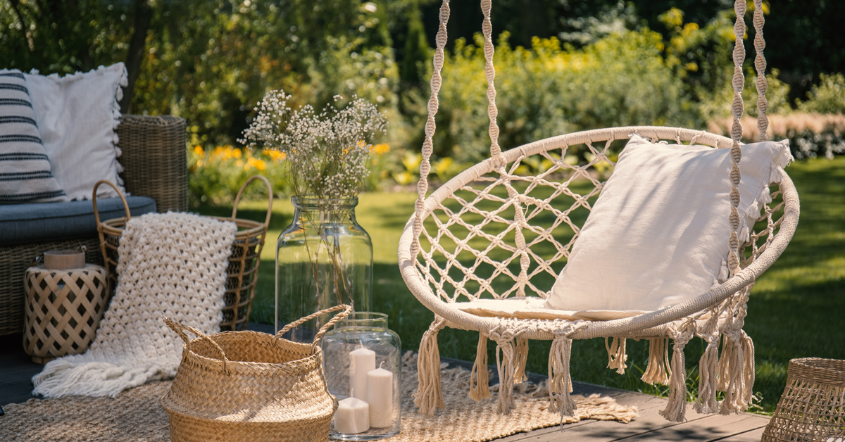 Garden Decking Ideas: Make the Most of the Outside This Summer