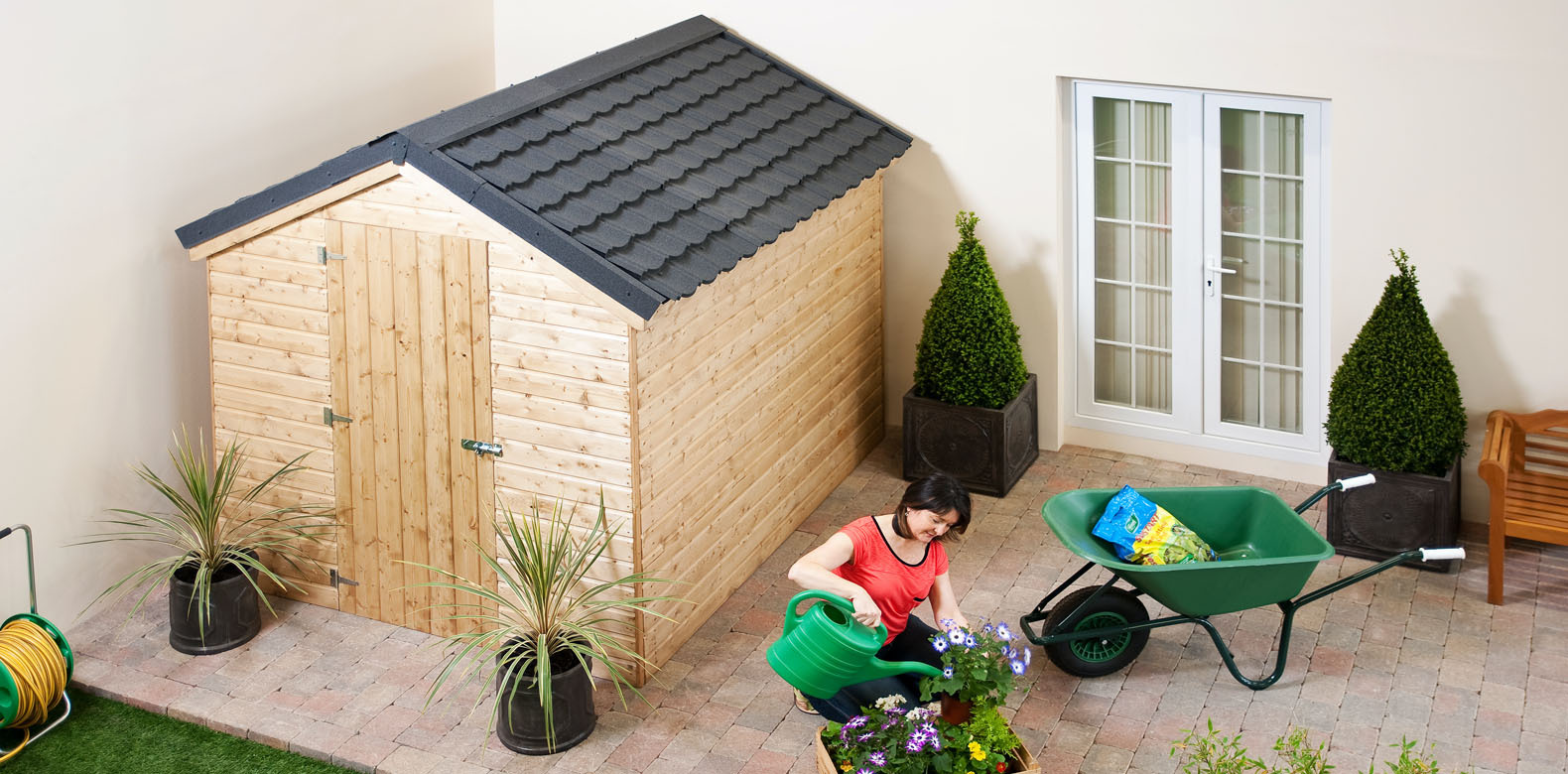 Garden Shed with Metal Roof Sheets